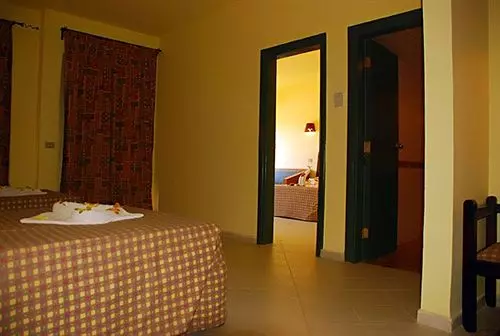 Hotel Hauza Beach Resort