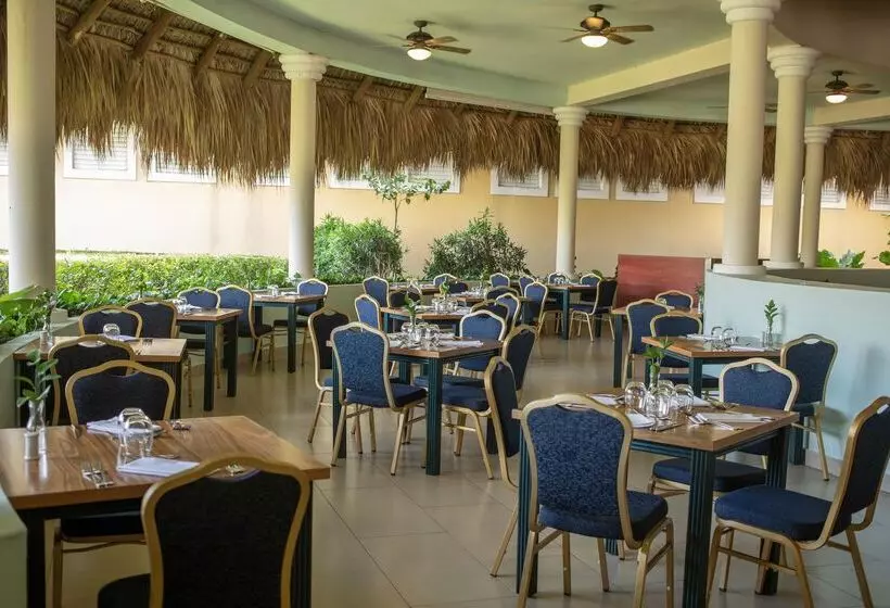 فندق Iberostar Waves Costa Dorada