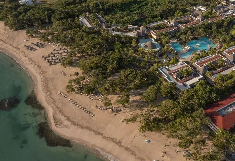 فندق Iberostar Waves Costa Dorada