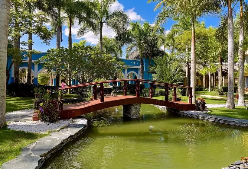 فندق Iberostar Waves Costa Dorada