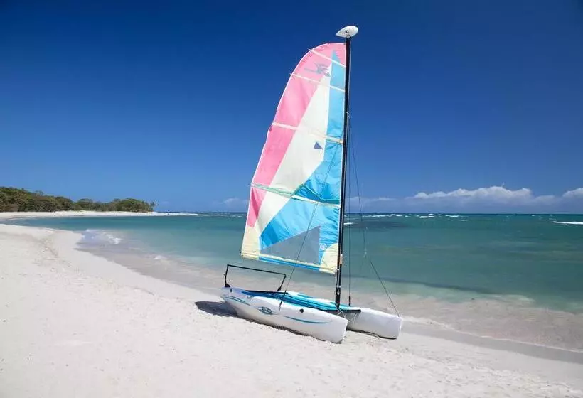 فندق Iberostar Waves Costa Dorada