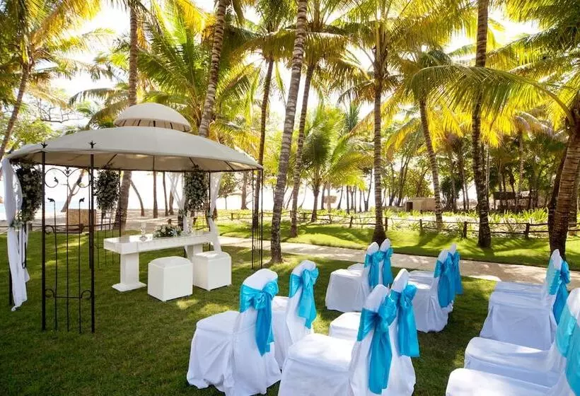 فندق Iberostar Waves Costa Dorada