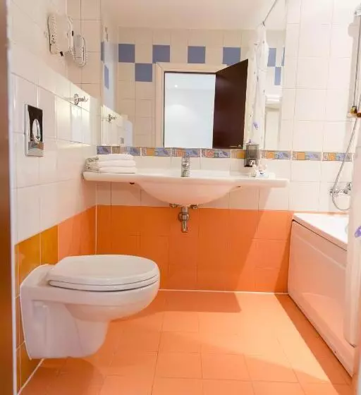 호텔 Koral Parking