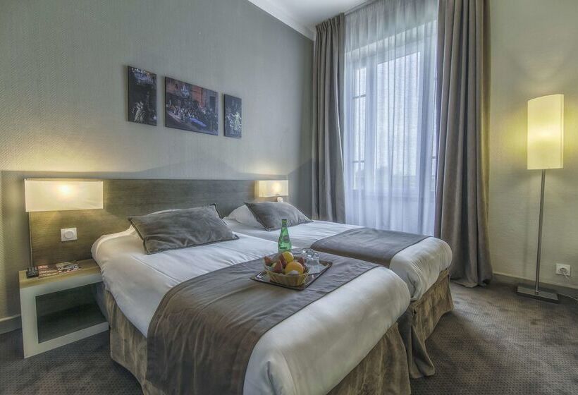 Kyriad Orange Centre Ville 3 Stars   Hotel Restaurant   La Galerie D Art Des Princes   Provence Alpe