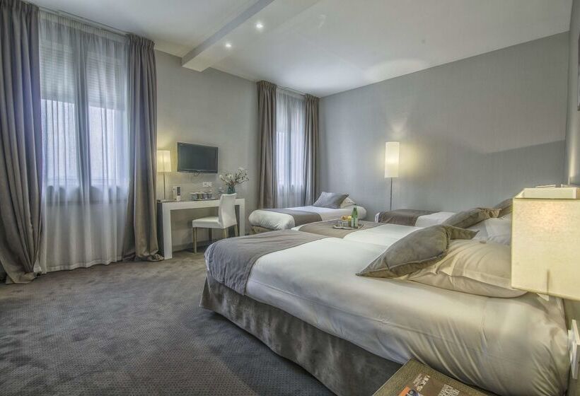 Kyriad Orange Centre Ville 3 Stars   Hotel Restaurant   La Galerie D Art Des Princes   Provence Alpe