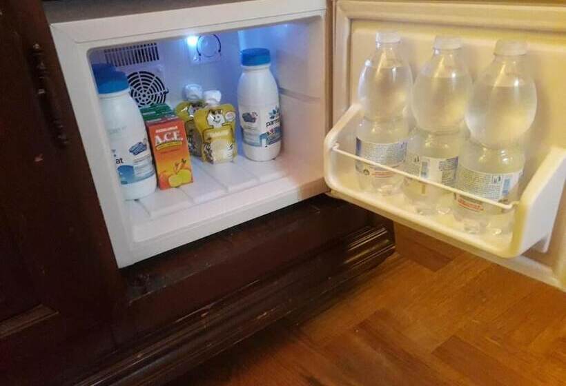 ホテル Petit Chateau