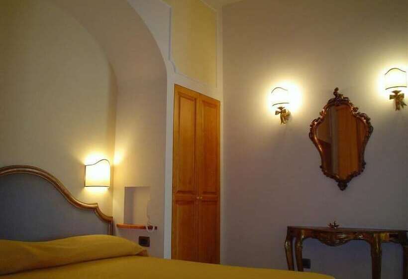 ホテル Petit Chateau