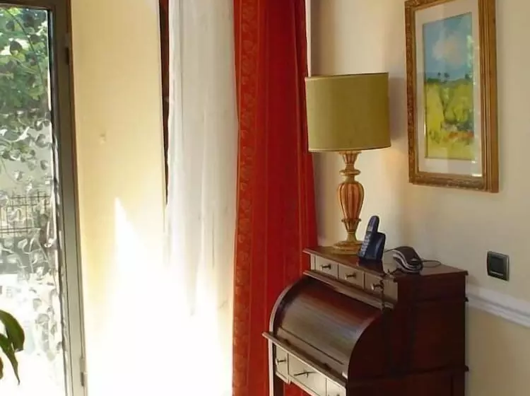 호텔 Petit Chateau