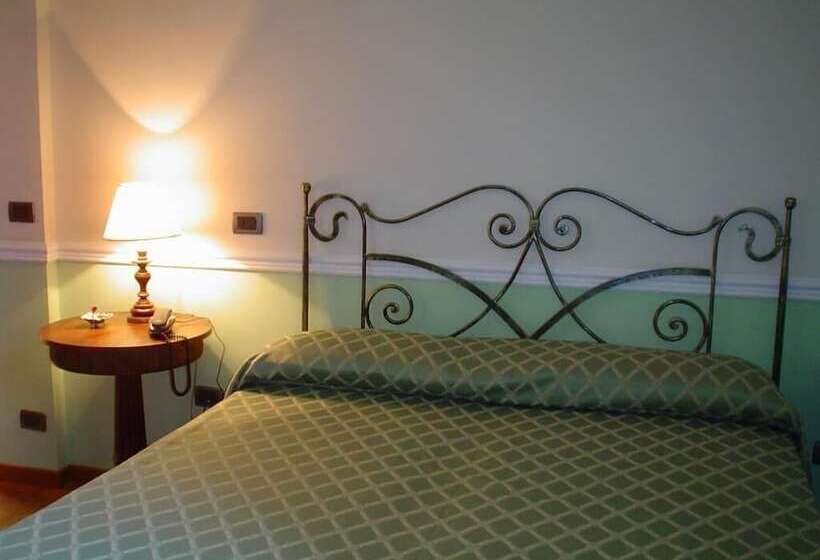 ホテル Petit Chateau