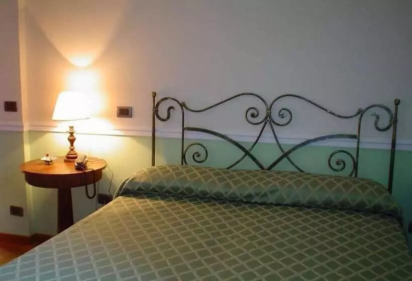 호텔 Petit Chateau