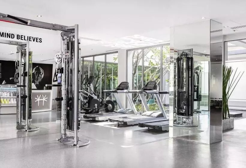 Hotel Twinpalms Surin Phuket Resort