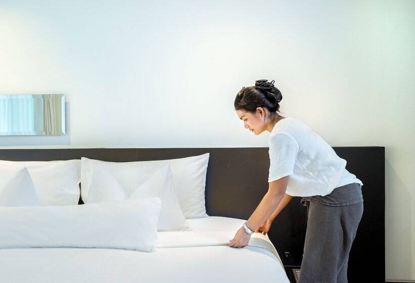 هتل Twinpalms Surin Phuket Resort