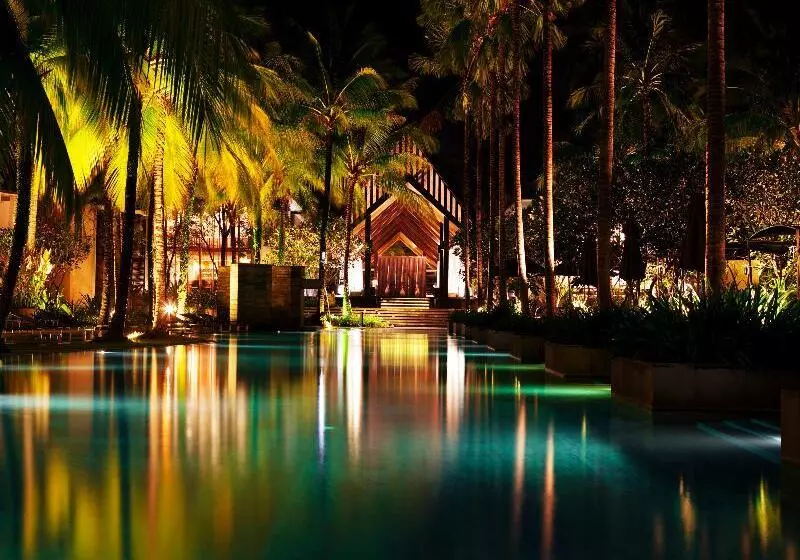 호텔 Twinpalms Surin Phuket Resort