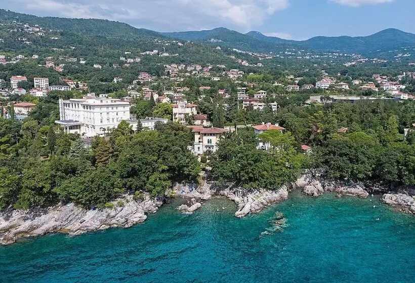 Отель Villa Astra