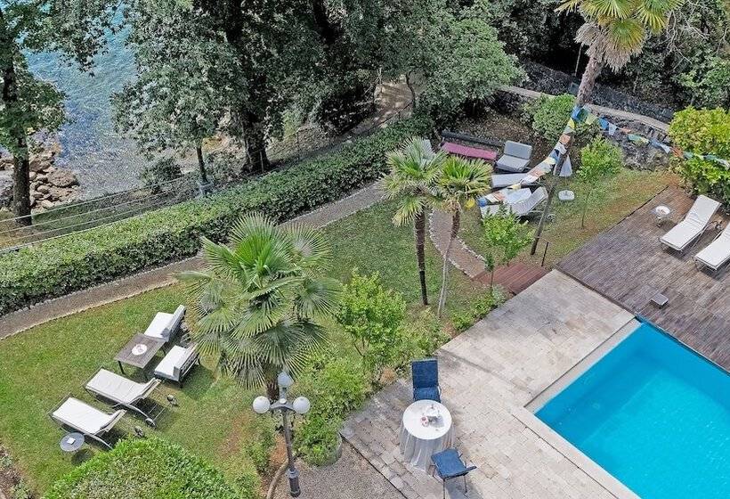 فندق Villa Astra