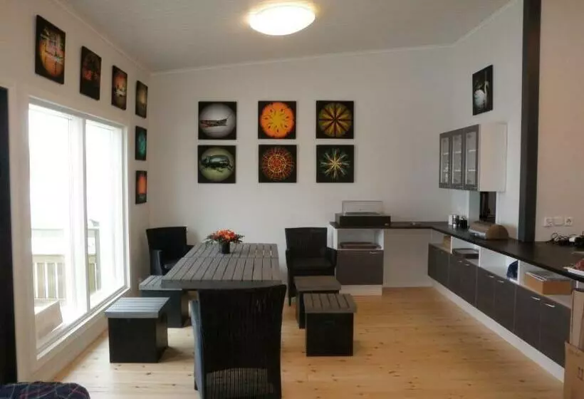 ベッドアンドブレックファースト Ceracon Inn