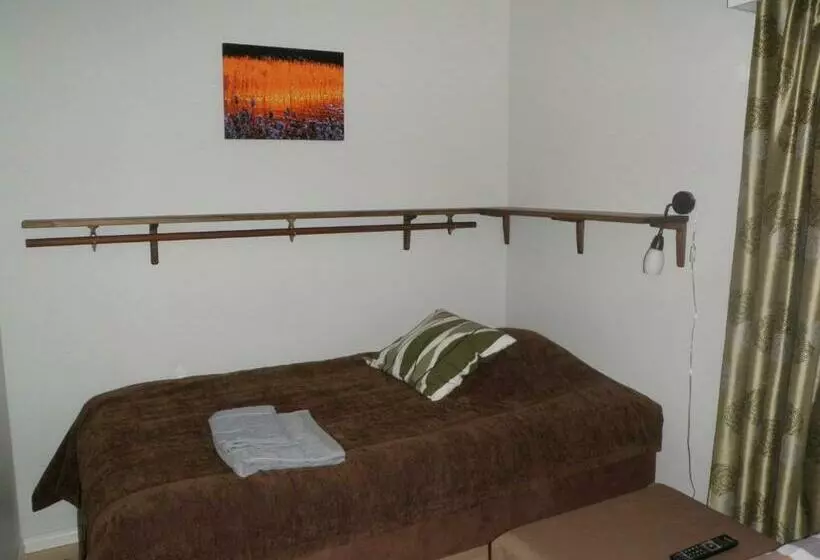 ベッドアンドブレックファースト Ceracon Inn