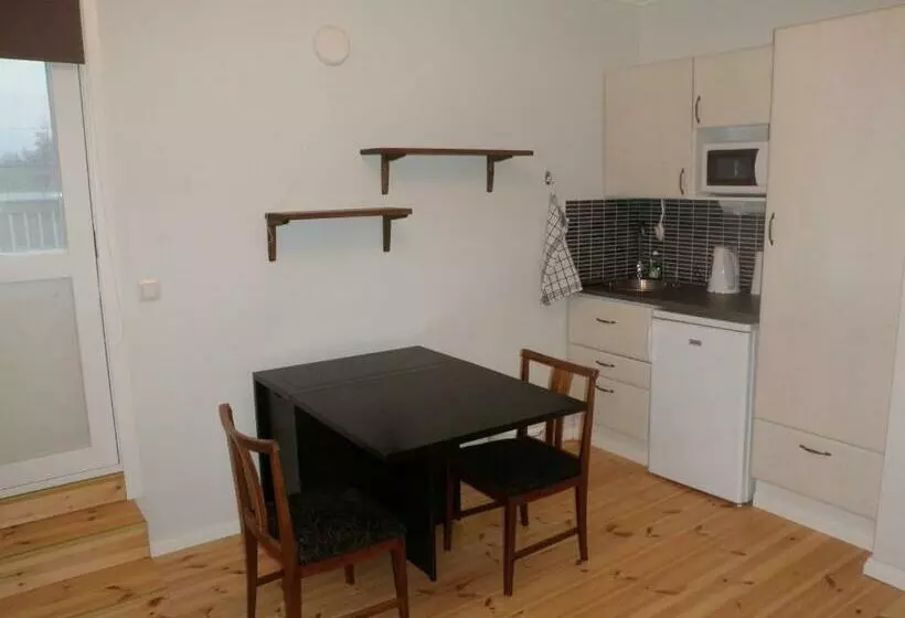 ベッドアンドブレックファースト Ceracon Inn