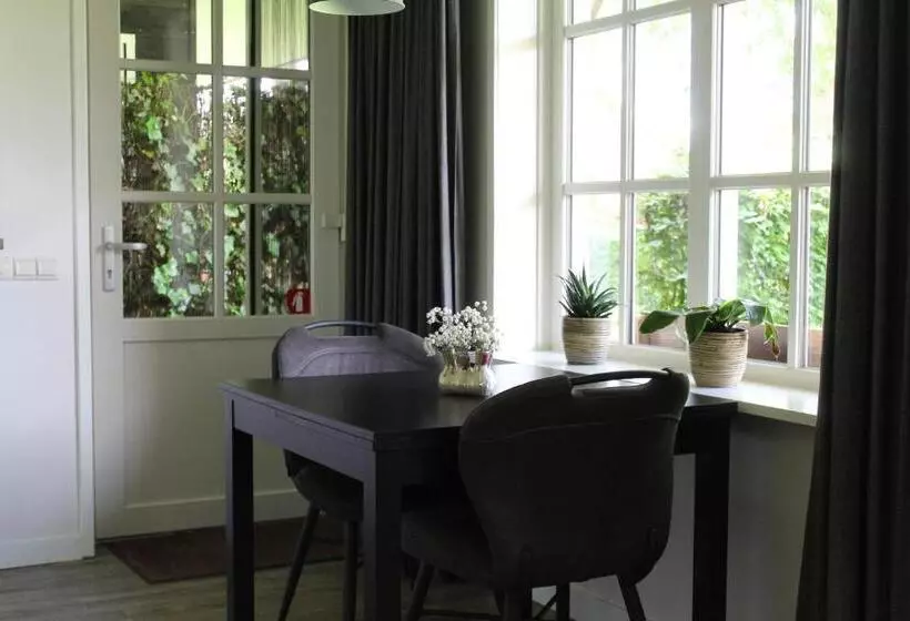 Aamiaismajoitus (B&B) Erve Praestinck