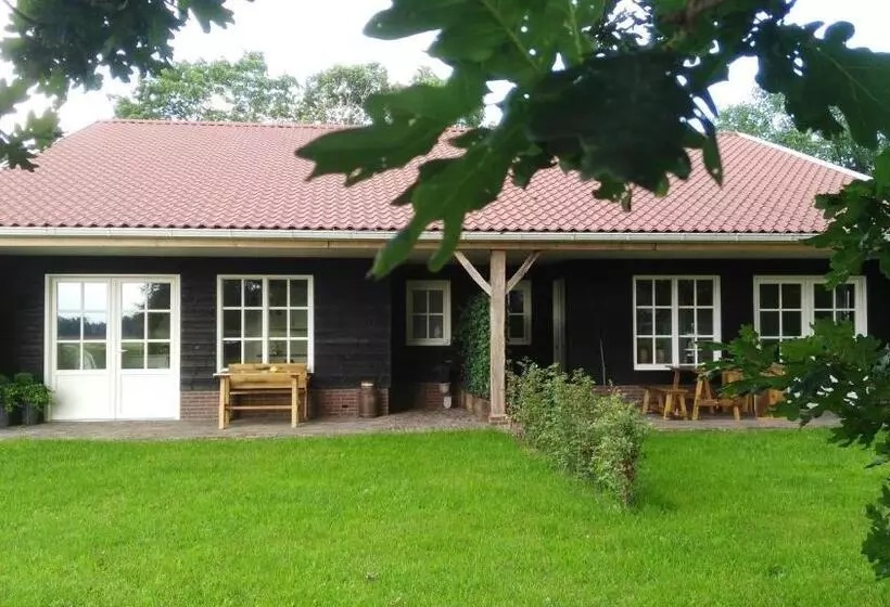 Aamiaismajoitus (B&B) Erve Praestinck