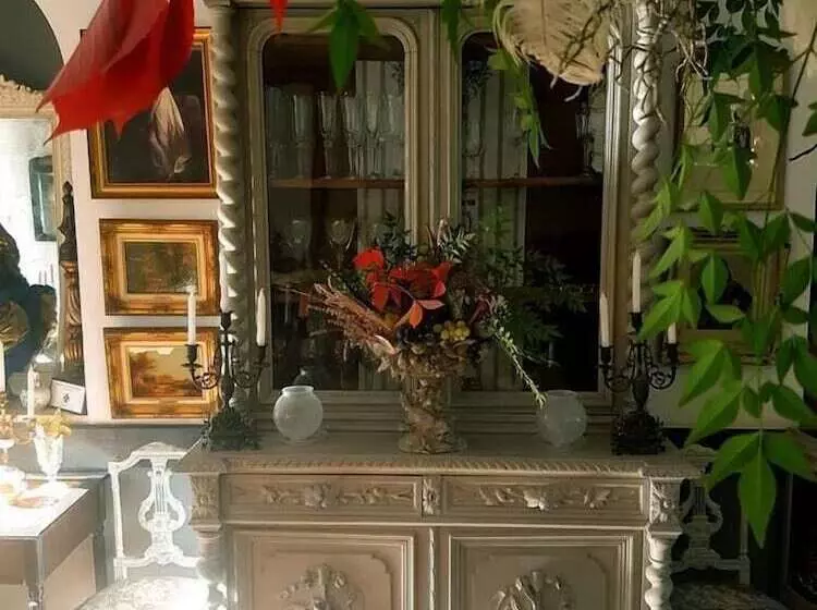 ベッドアンドブレックファースト La Villa Des Remparts