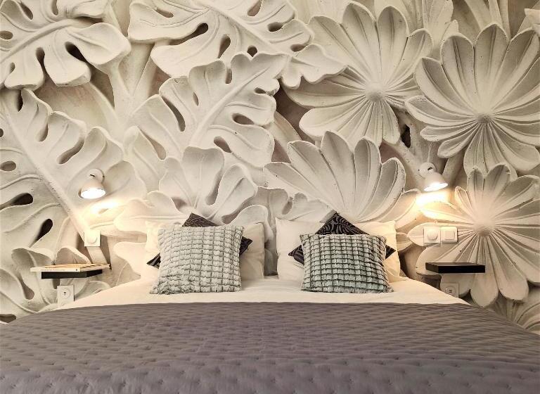 Bed and Breakfast Maison La Grande Serre