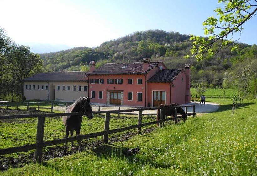 בית מלון כפרי Agriturismo Cornolere