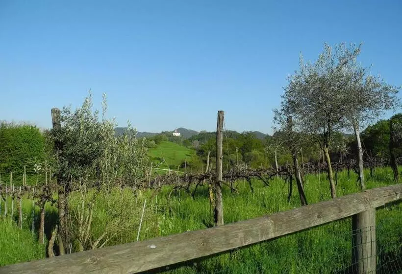 Hotelli Agriturismo Cornolere