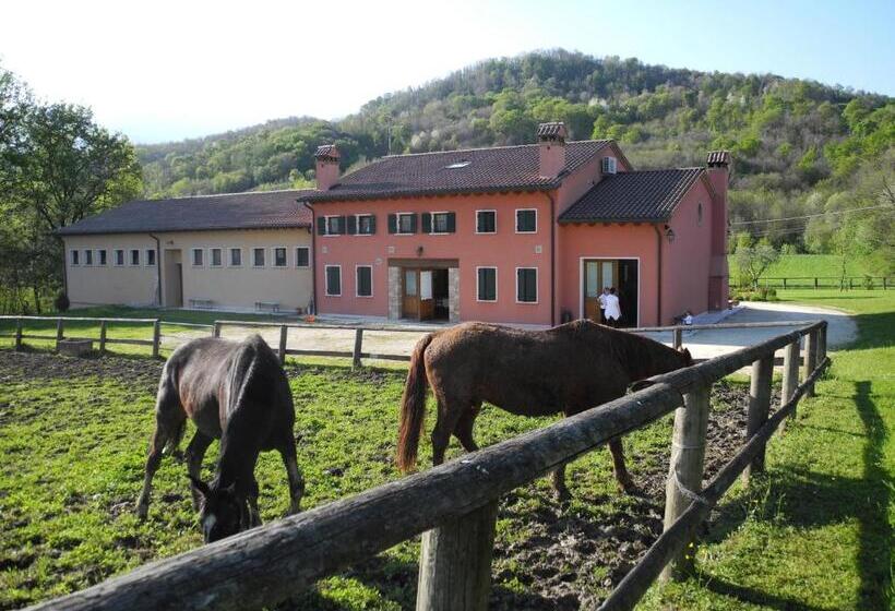 בית מלון כפרי Agriturismo Cornolere