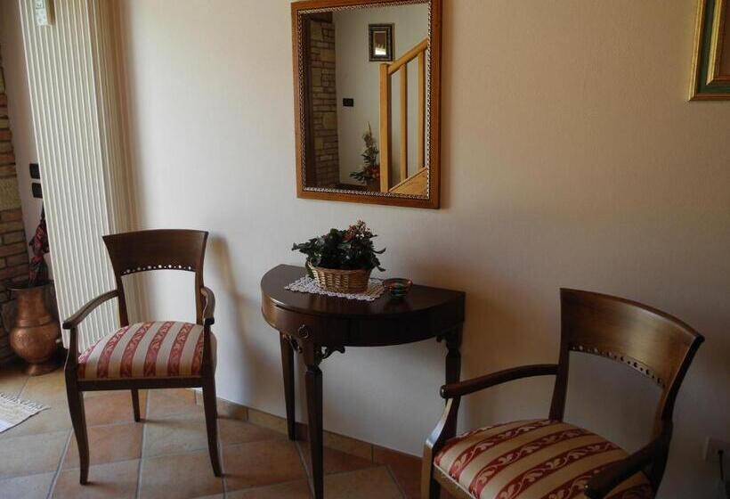 בית מלון כפרי Agriturismo Cornolere