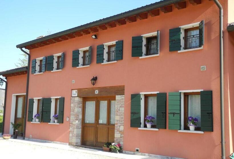 בית מלון כפרי Agriturismo Cornolere