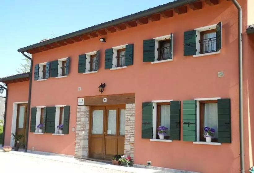 Hotelli Agriturismo Cornolere
