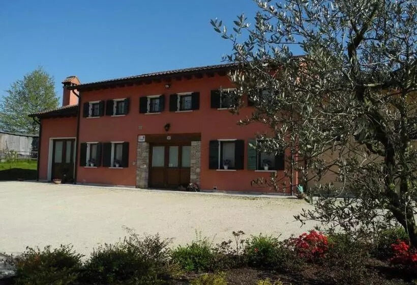 Hotelli Agriturismo Cornolere