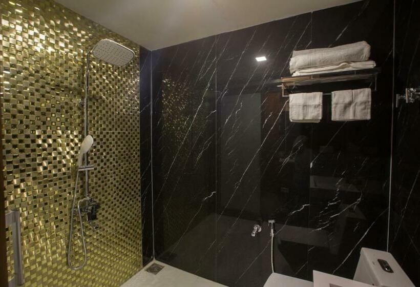 هتل Fun Residency By Antra Group