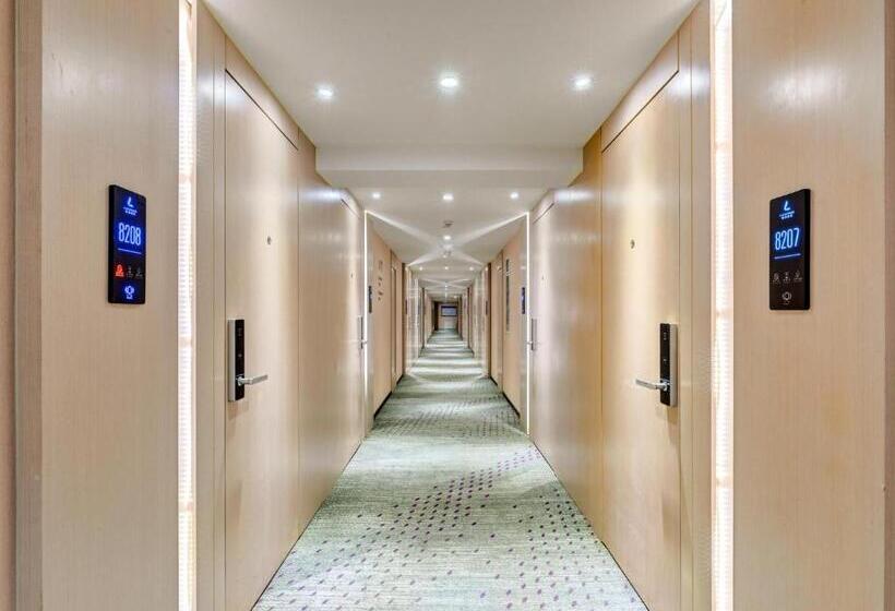Lavande Hotel Tianjin Joy City Gulou Subway Station