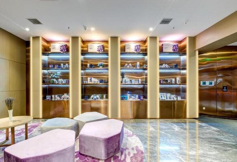 Lavande Hotel Tianjin Joy City Gulou Subway Station