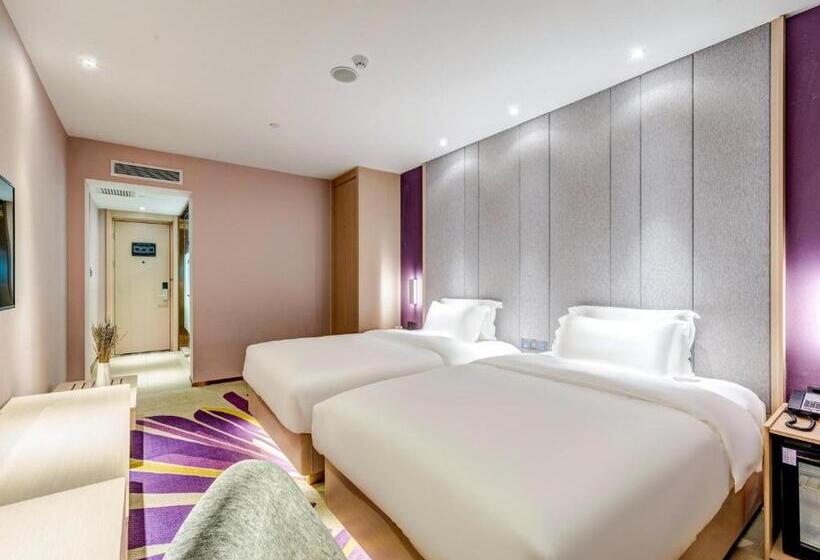 Lavande Hotel Tianjin Joy City Gulou Subway Station