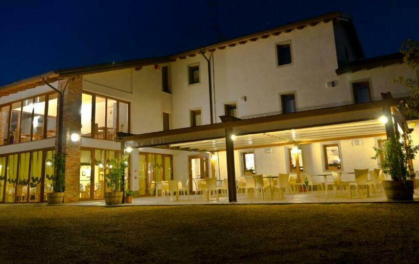 בית מלון כפרי Le Badie Wine Resort