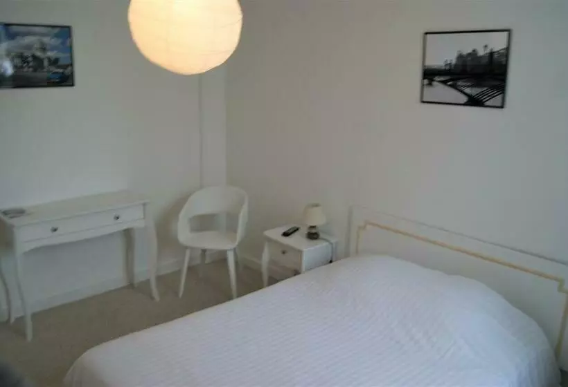 Hotelli Le Lurton
