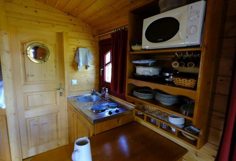 فندق Les Roulottes De La Ferme Des Chanaux