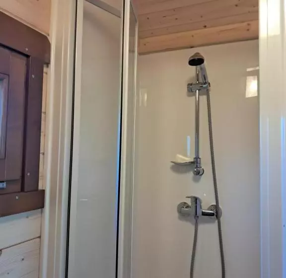 Hotelli Les Roulottes De La Ferme Des Chanaux