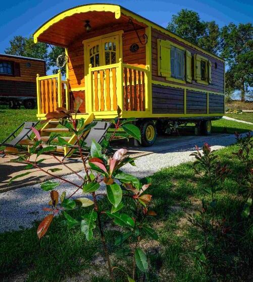 فندق Les Roulottes De La Ferme Des Chanaux