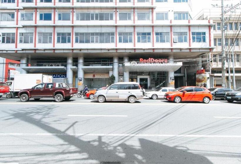 호텔 Reddoorz Plus @ E Rodriguez Corner Banawe