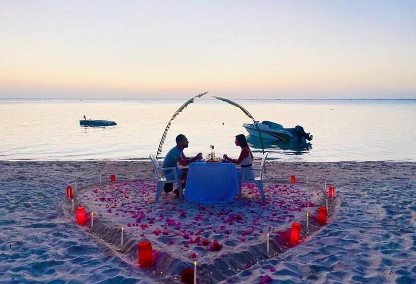 Hotel Sunny Beach Thoddoo