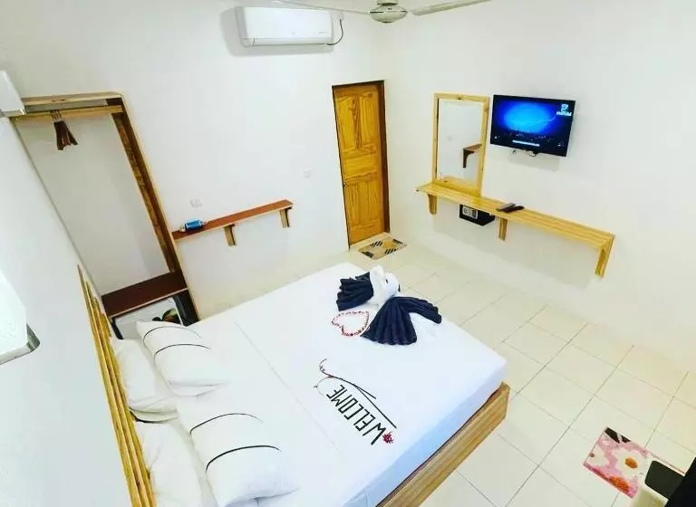 Hotel Sunny Beach Thoddoo