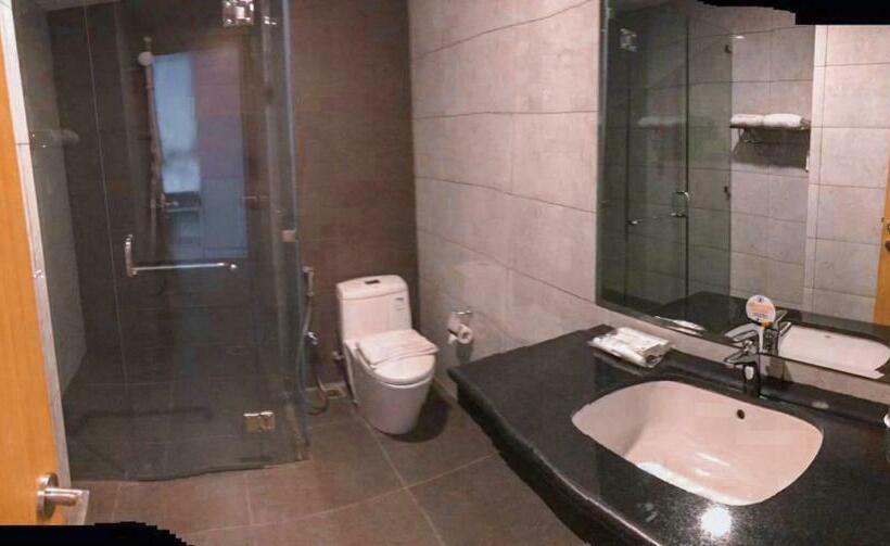 Отель Vasaka Makassar Managed By Dafam