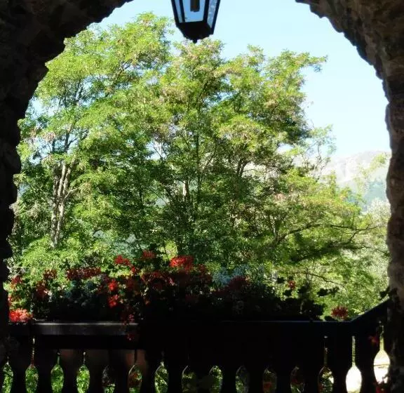 Majatalo La Maison Du Bon Megnadzo