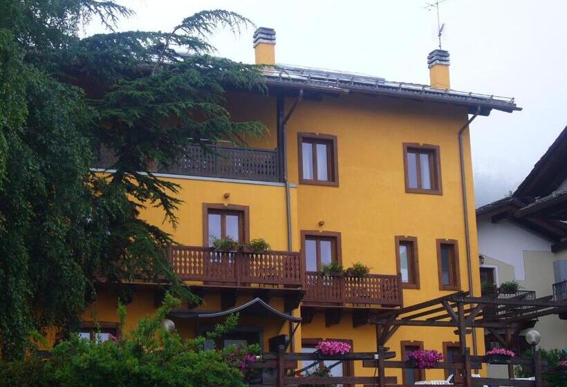 Пансион La Maison Du Bon Megnadzo