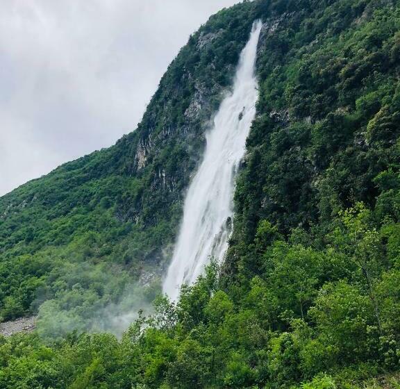 Pansiyon Pal Biel Affittacamere Avasinis