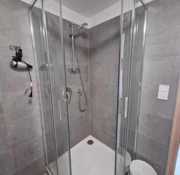 ペンション Restaurace   Apartmány Bobule